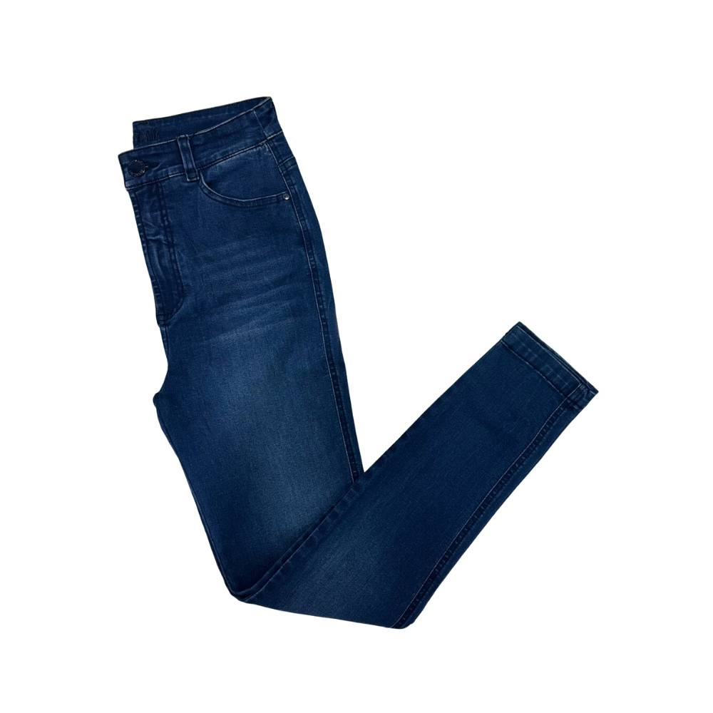 Jeans - Tiro Alto 5 Bolsillos y Remache