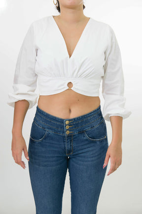 Crop Top Blanco Argolla Enfrente