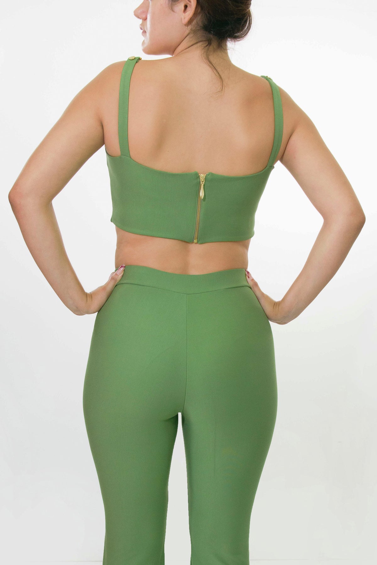 Crop Top Verde Stretch con Cadenas